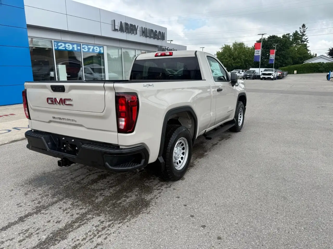 GMC Sierra 1500 снимка GMC Sierra 1500