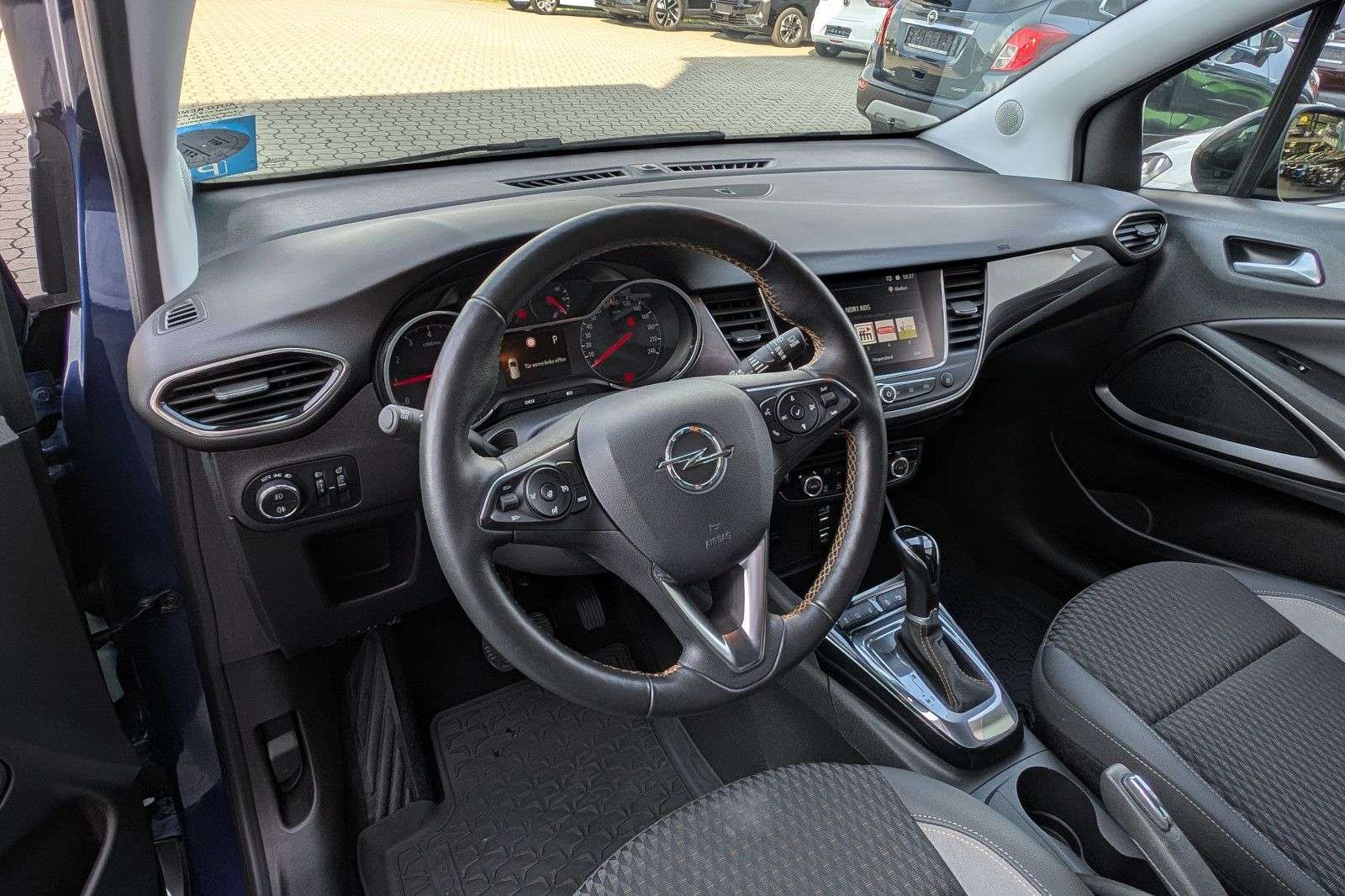 Opel Crossland X