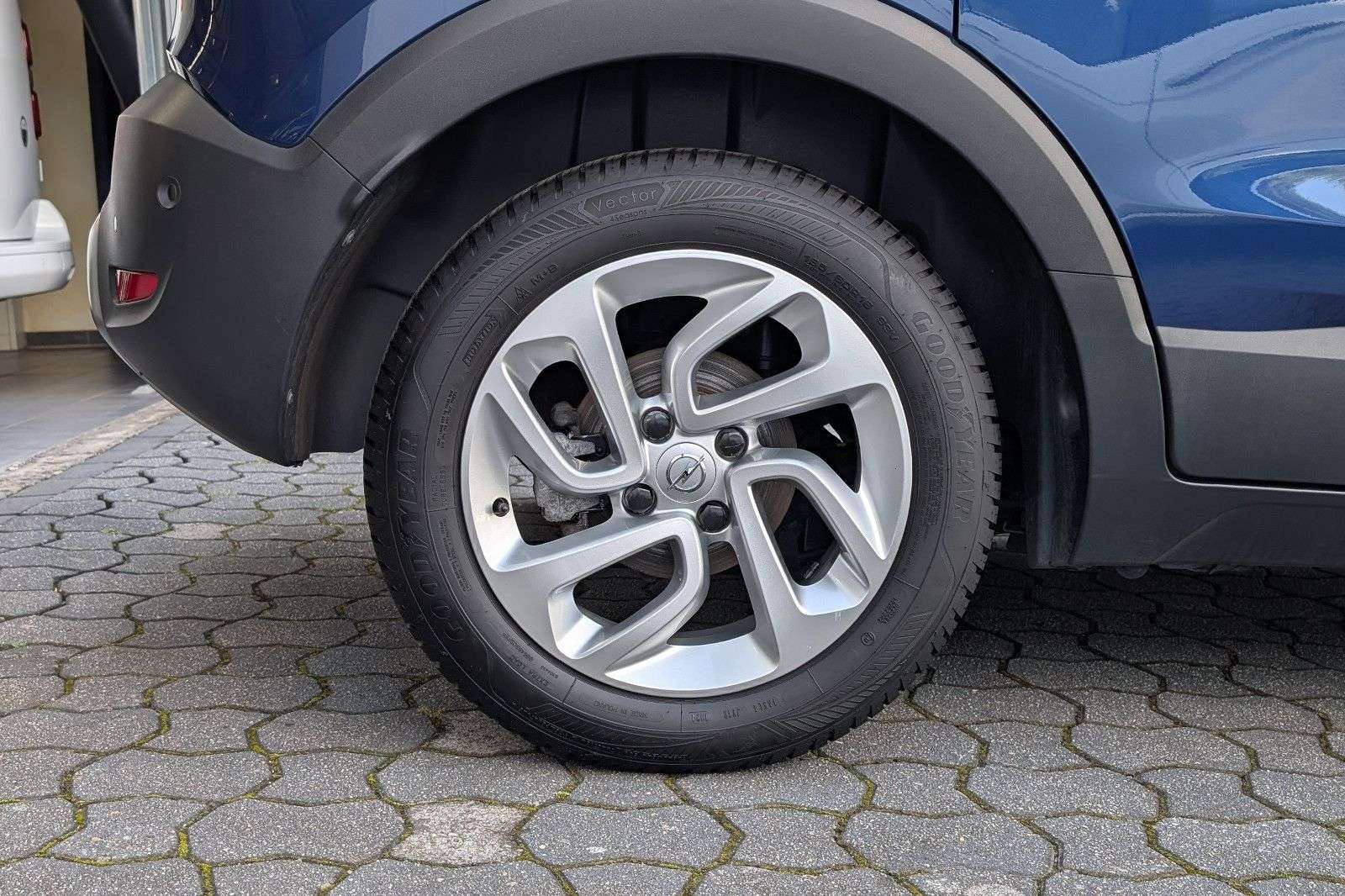 Opel Crossland X