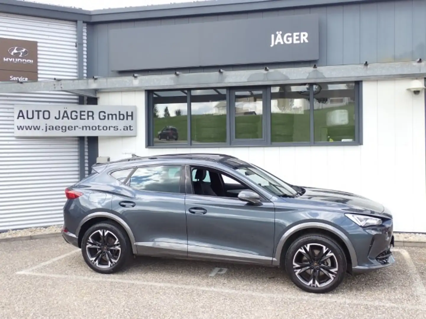 CUPRA Formentor 2,0 TDI 4Drive Cupra DSG Grau - 2