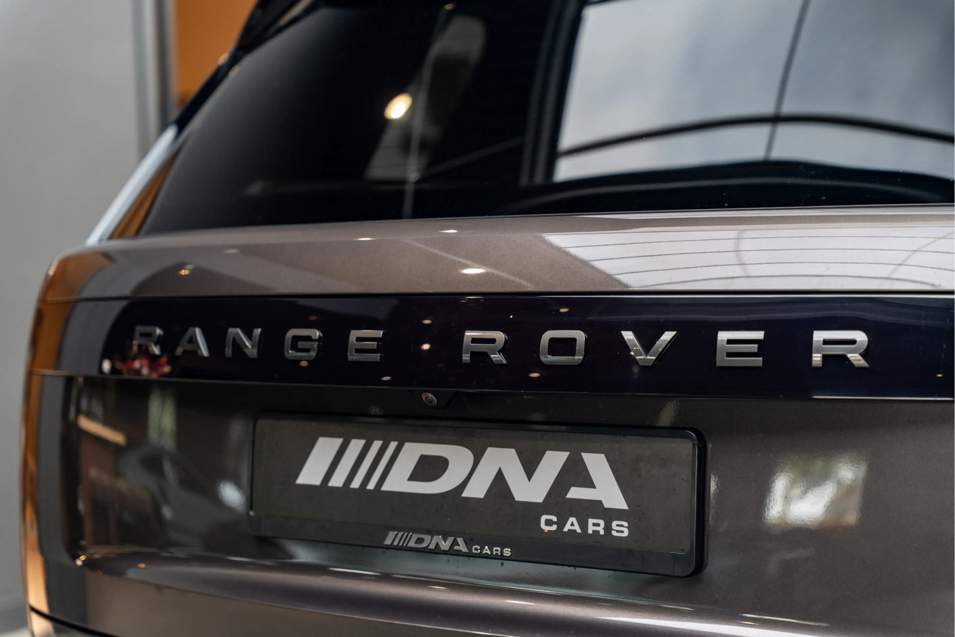 Land Rover Range Rover P460e LWB Autobiography 3.0 P460e LWB Autobiograph — photo 17