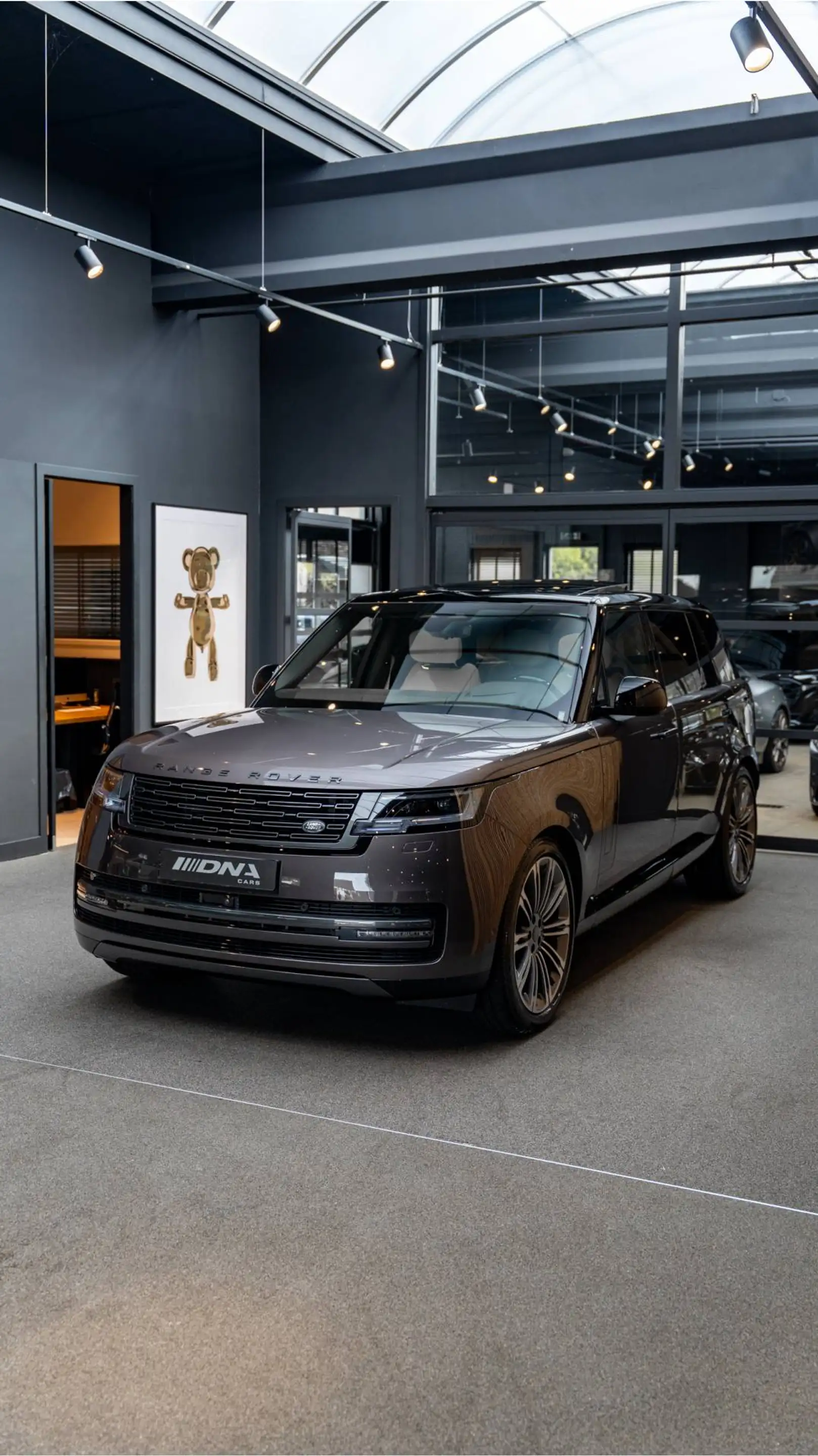 Land Rover Range Rover P460e LWB Autobiography 3.0 P460e LWB Autobiograph — photo 21