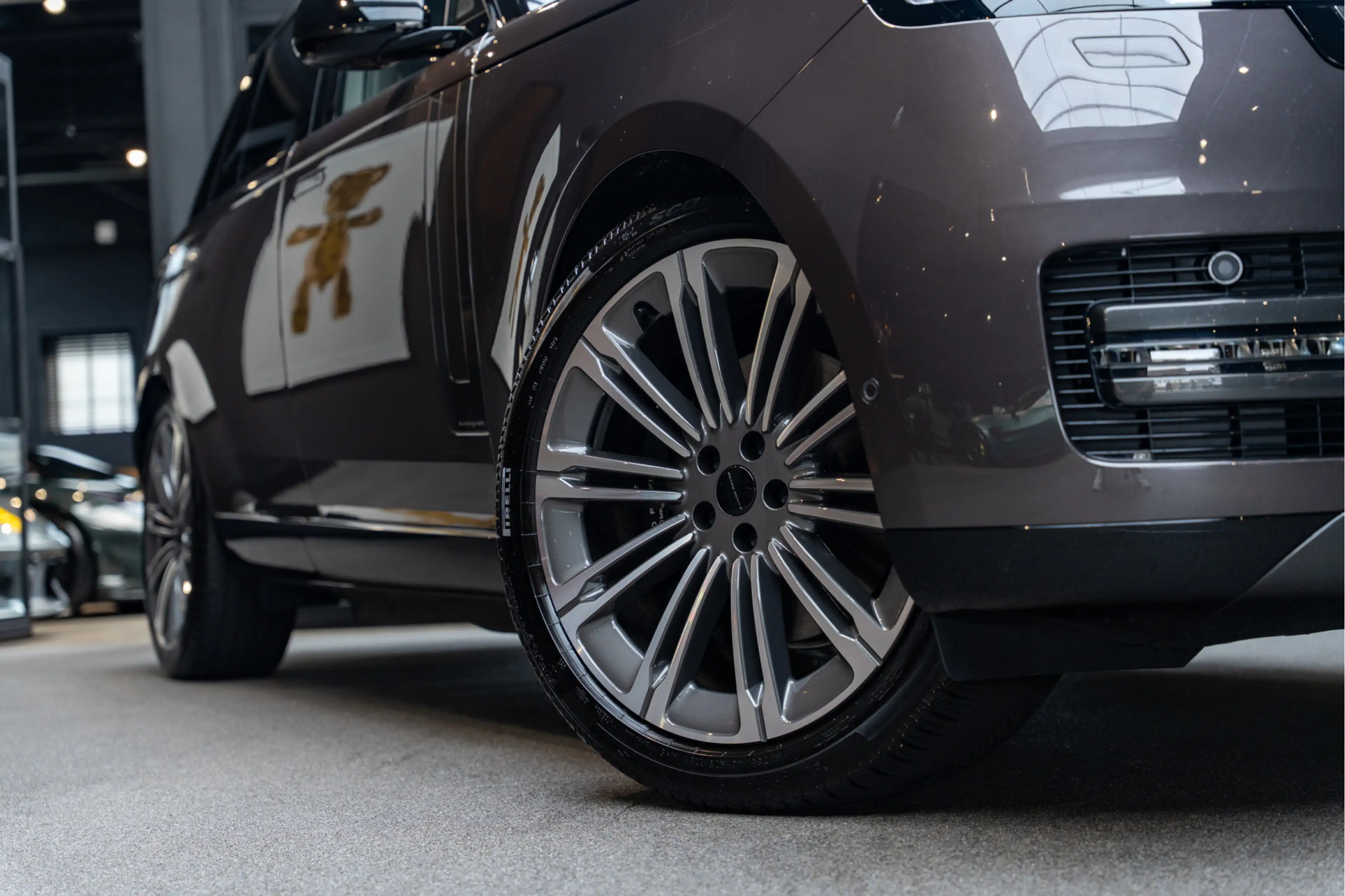 Land Rover Range Rover P460e LWB Autobiography 3.0 P460e LWB Autobiograph — photo 13