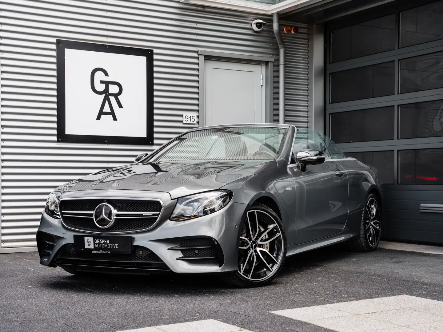 Mercedes-Benz E 53 AMG Cabrio 4MATIC | 20 inch | Head-up | Nekverwarming Grijs - 1