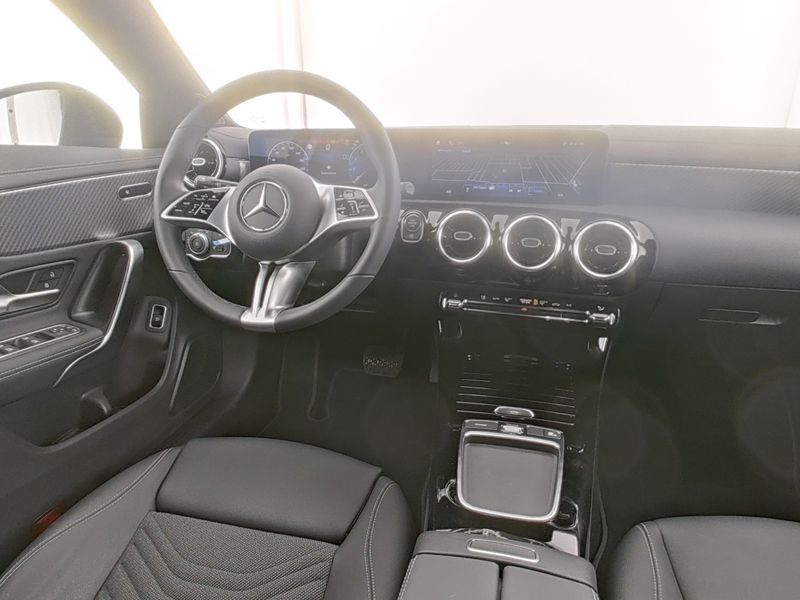 Mercedes-Benz CLA 180 Shooting Brake MBUX+Night+Progressive — photo 5