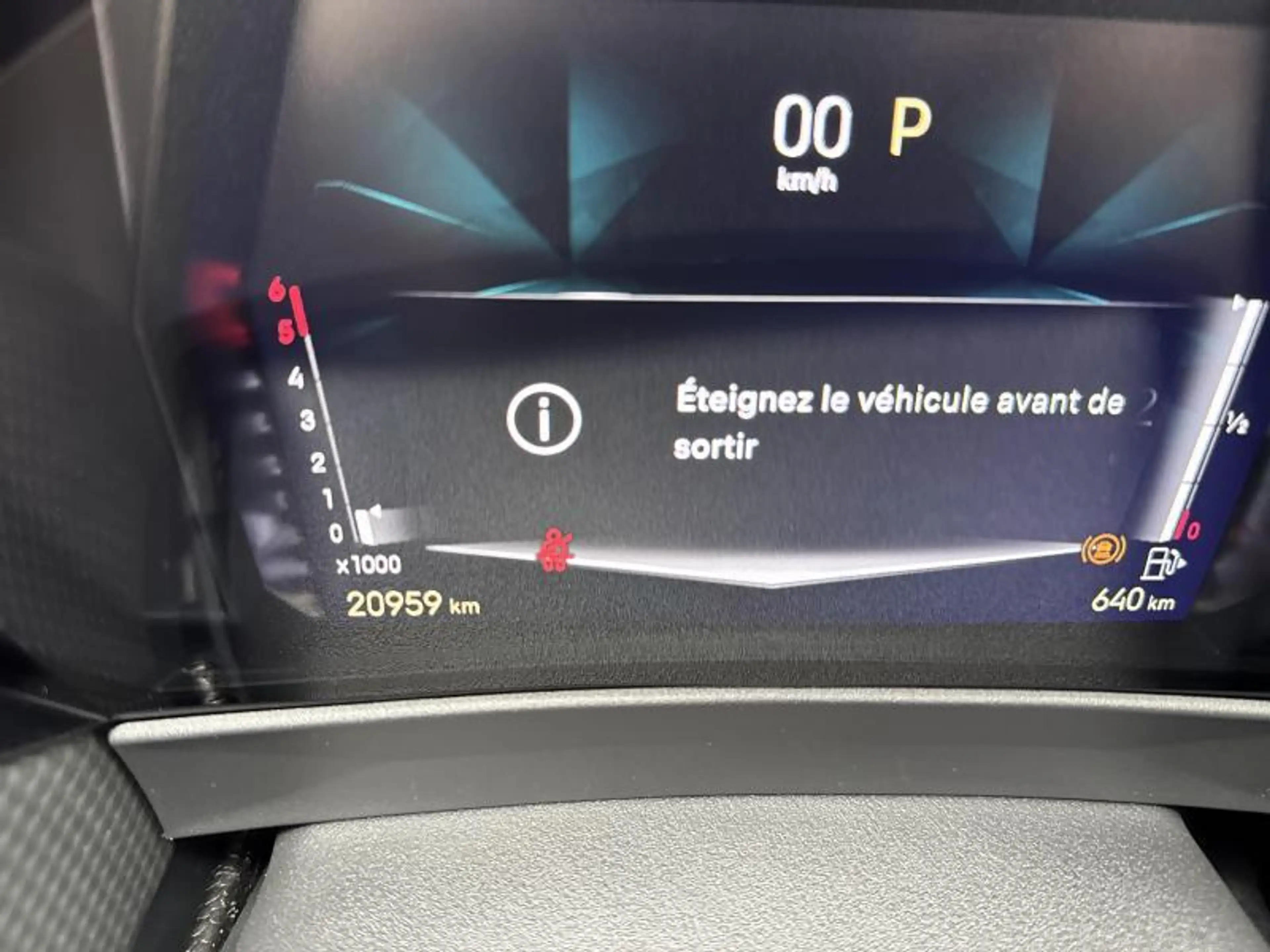 DS Automobiles DS 4 RIVOLI — photo 15