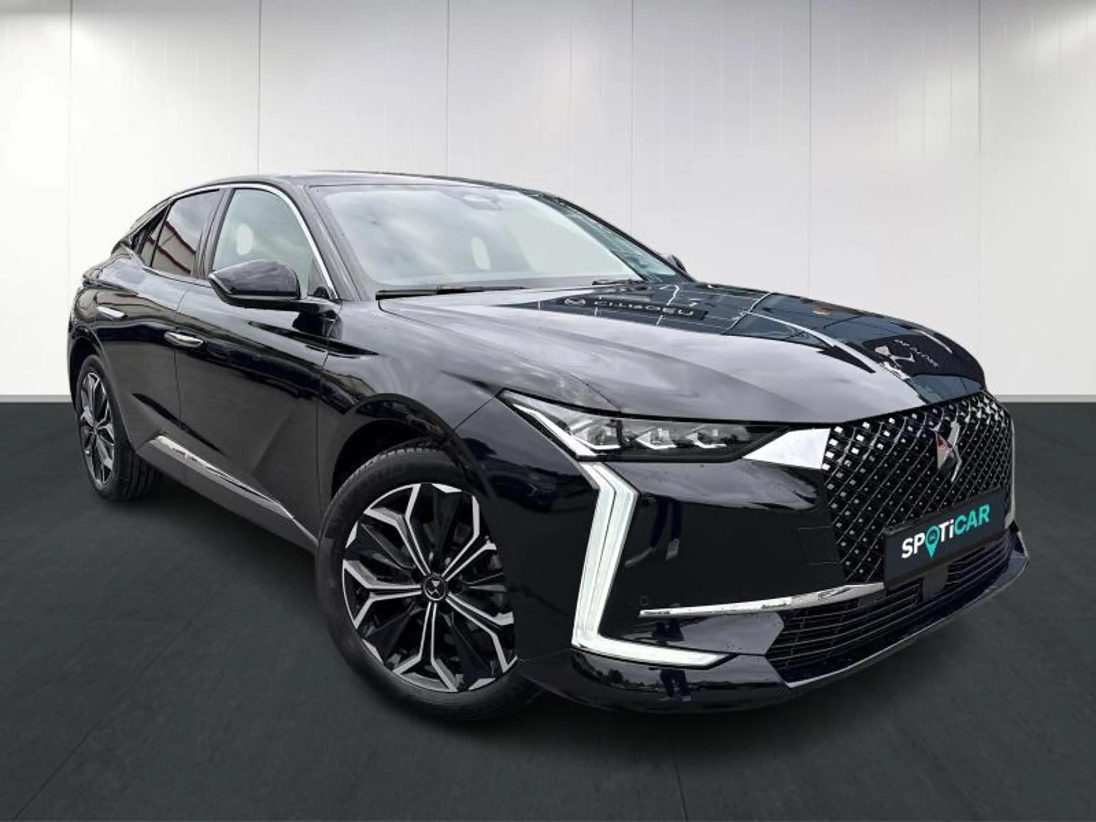 DS Automobiles DS 4 RIVOLI — photo 3