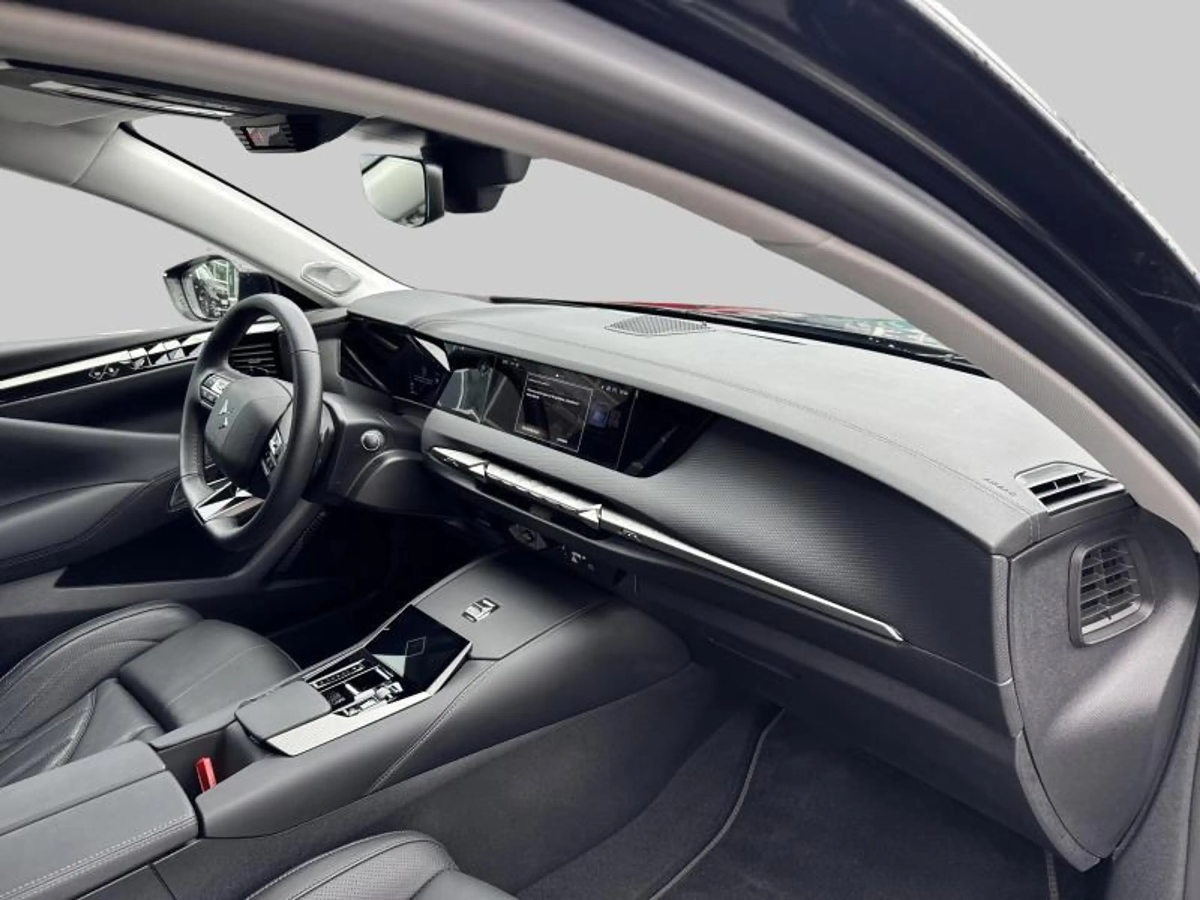 DS Automobiles DS 4 RIVOLI — photo 9