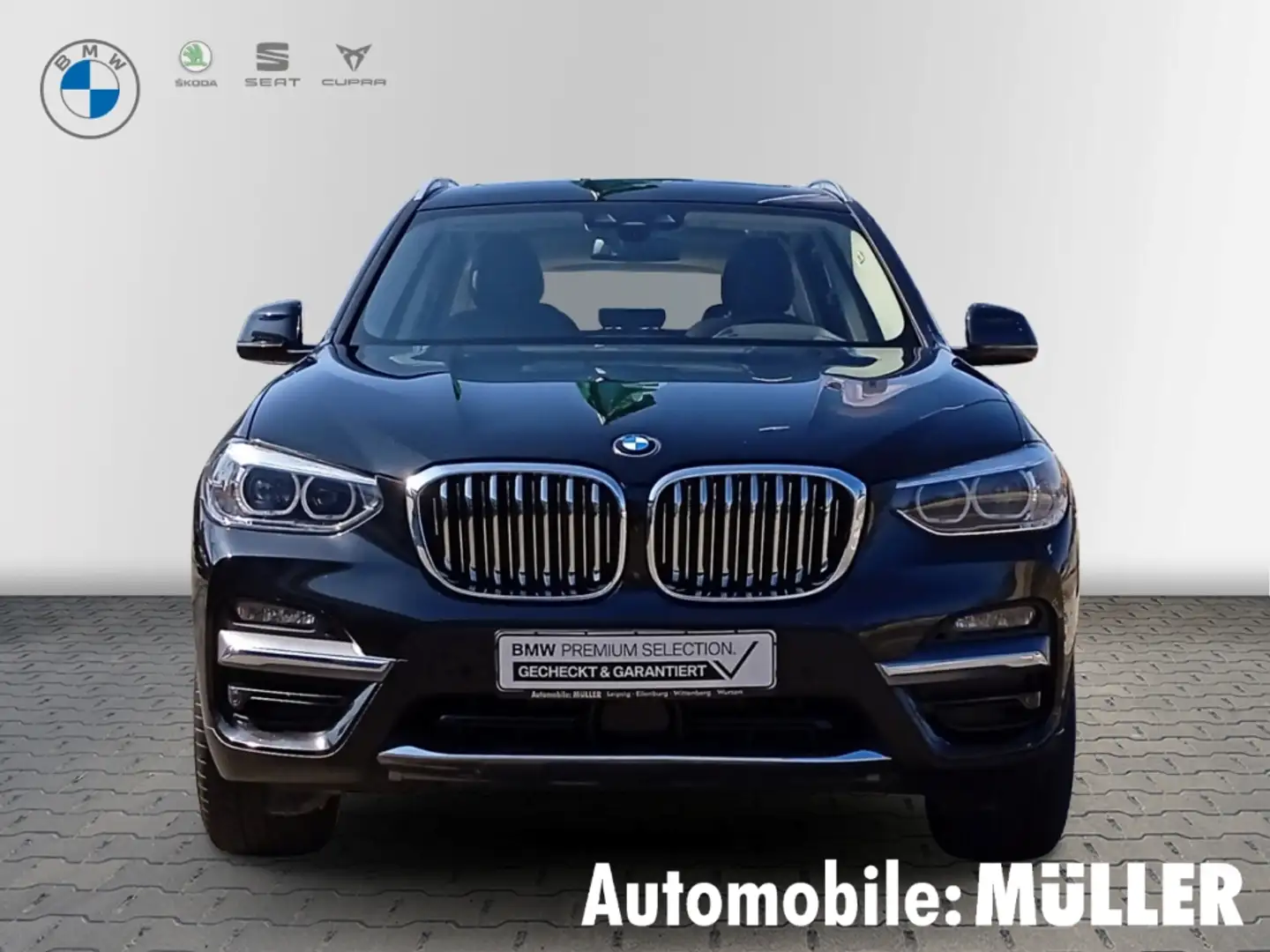 BMW X3 xDrive 30 d Luxury Line HUD AD AHK-el. klappb. El. Schwarz - 2