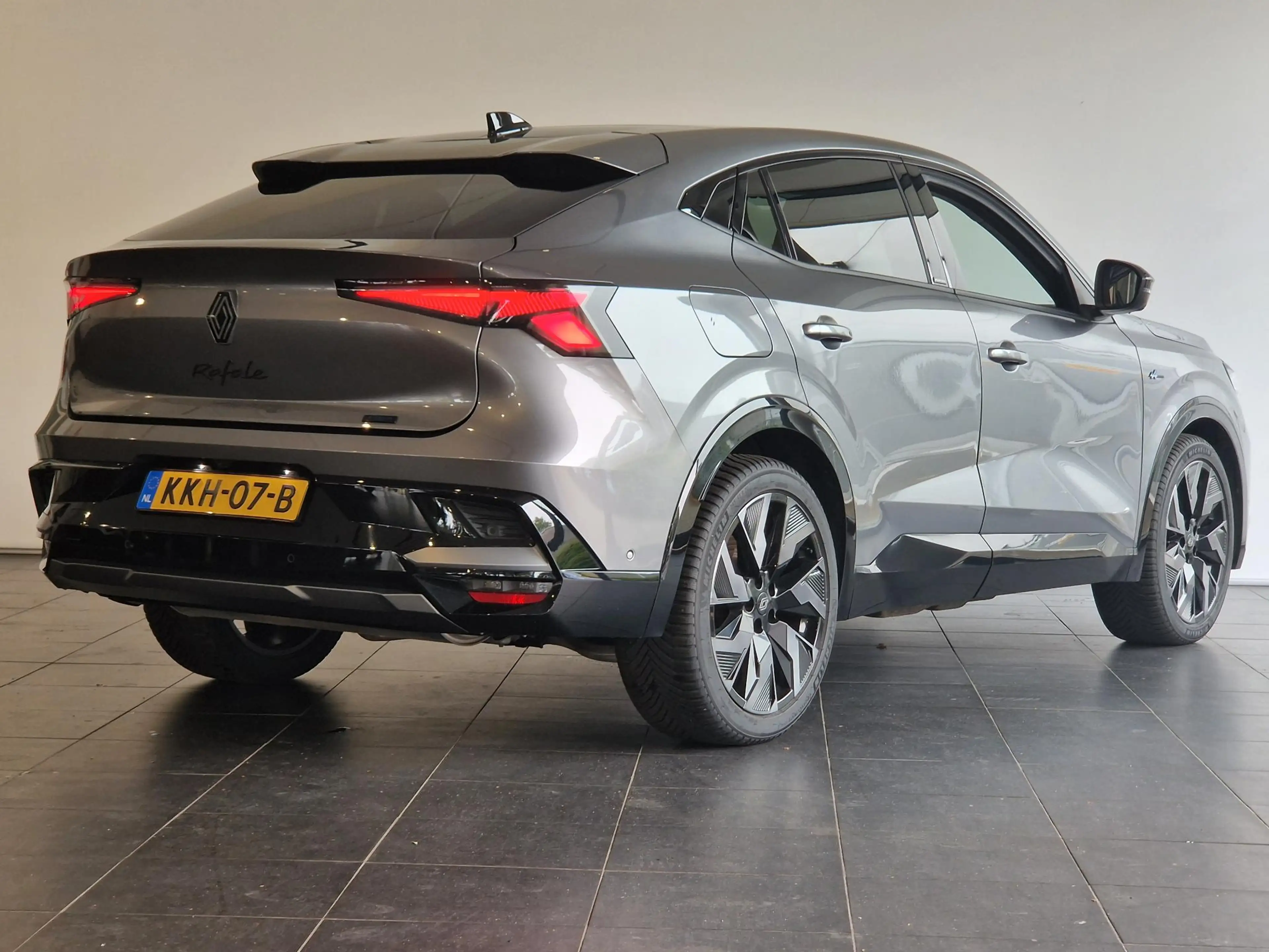 Renault Rafale 1.2 E-Tech full hybrid 200 esprit Alpine | PACK EL — photo 3