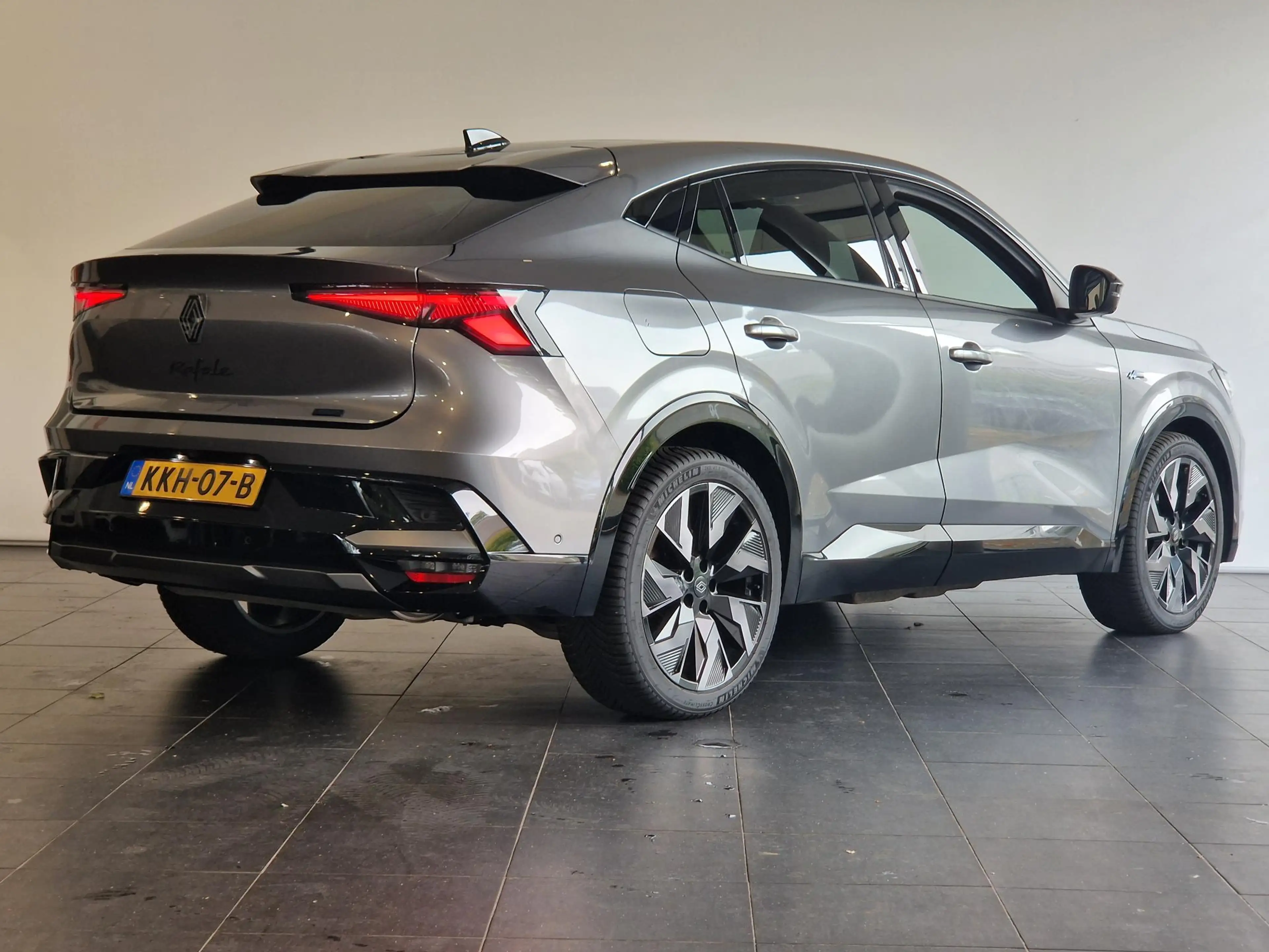 Renault Rafale 1.2 E-Tech full hybrid 200 esprit Alpine | PACK EL — photo 32