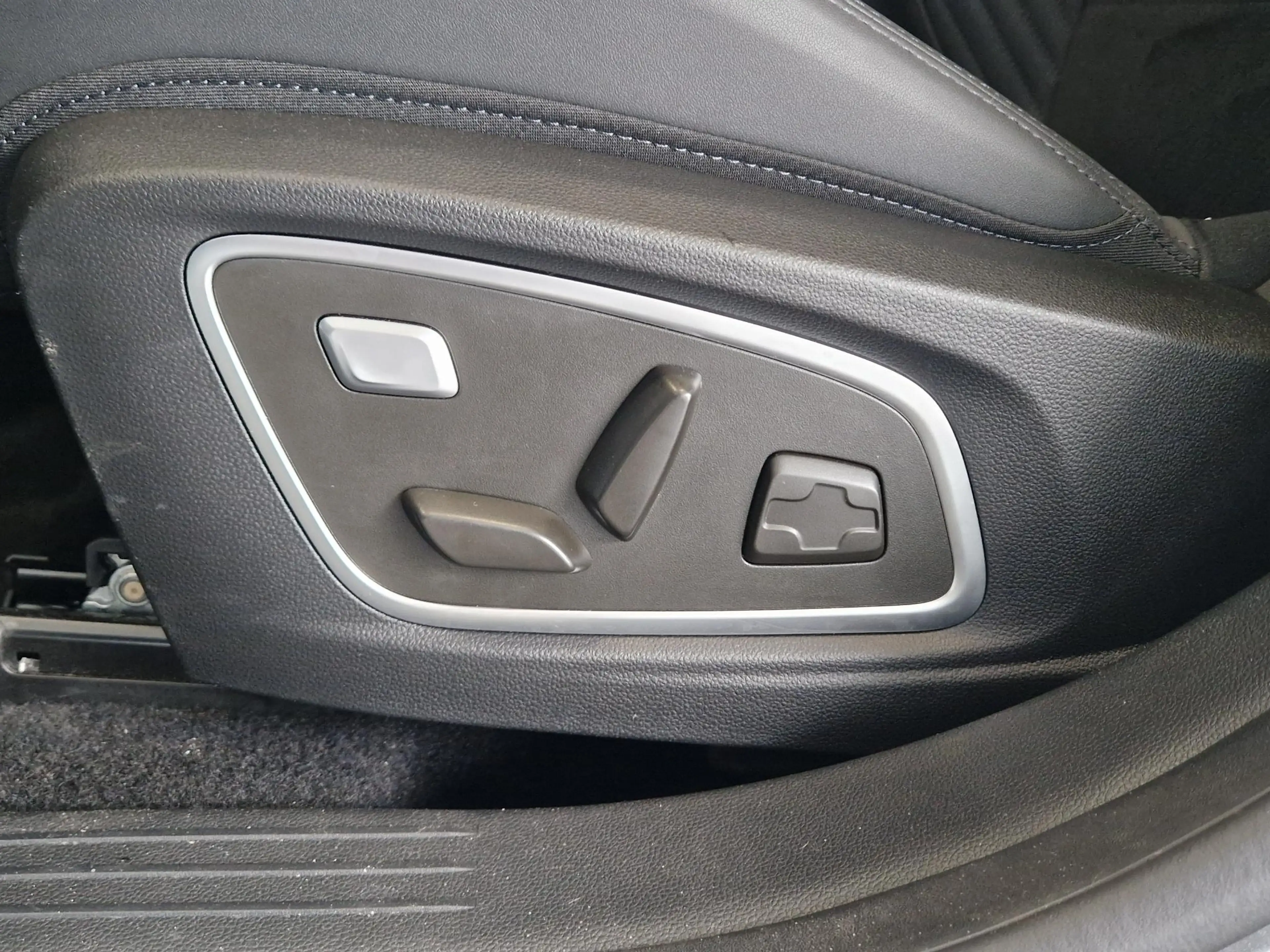 Renault Rafale 1.2 E-Tech full hybrid 200 esprit Alpine | PACK EL — photo 16