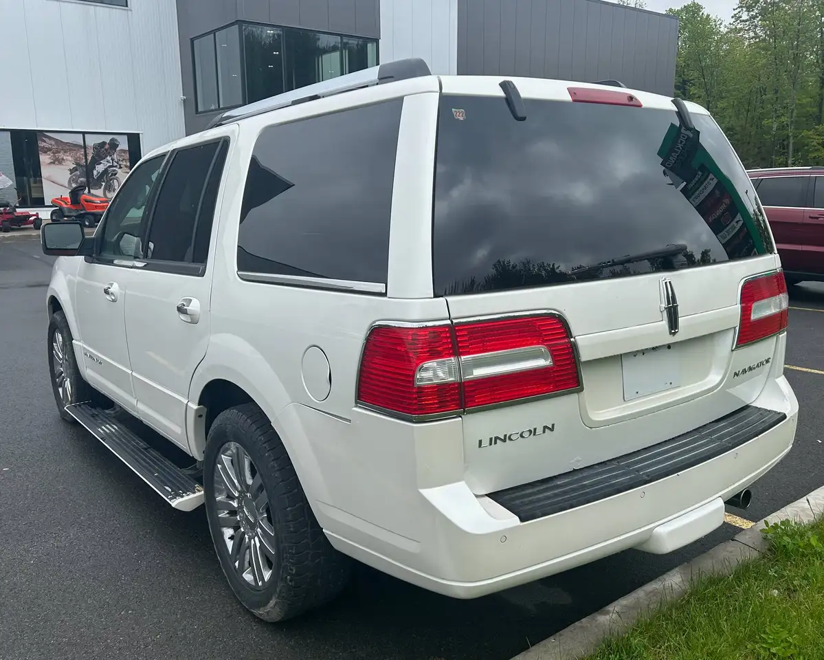Lincoln Navigator снимка Lincoln Navigator