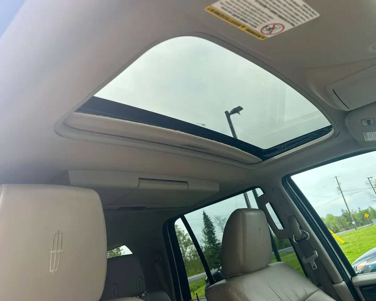 Lincoln Navigator снимка Lincoln Navigator