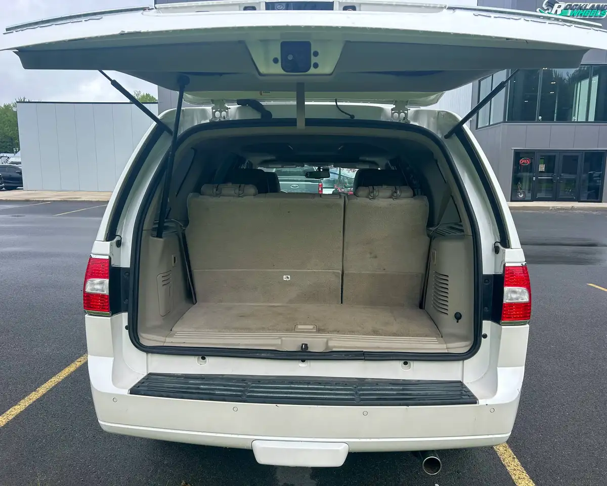Lincoln Navigator снимка Lincoln Navigator
