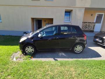 Yaris 1,0 VVT-i Cool MMT Cool