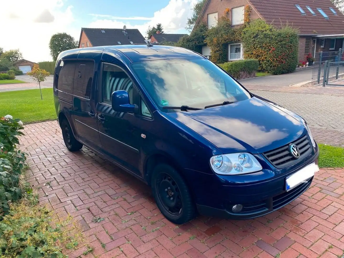 Volkswagen Caddy 2.0 TDI Maxi Life (7-Si.) - 1