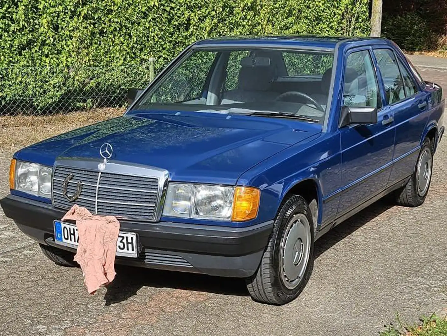 Mercedes-Benz 190 190 D Blau - 1