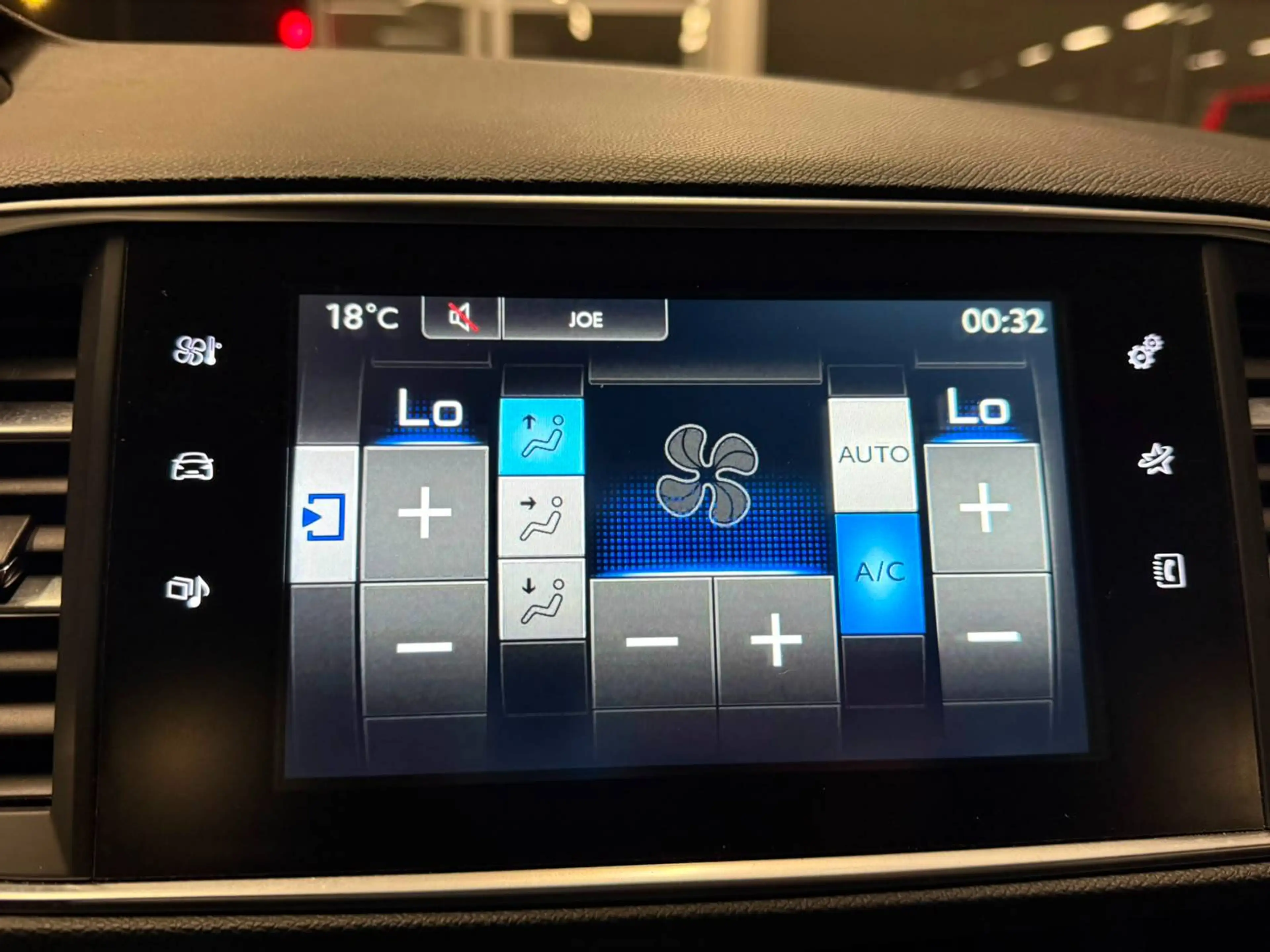 Peugeot 308 308 SW 1.6 HDi Access — photo 15