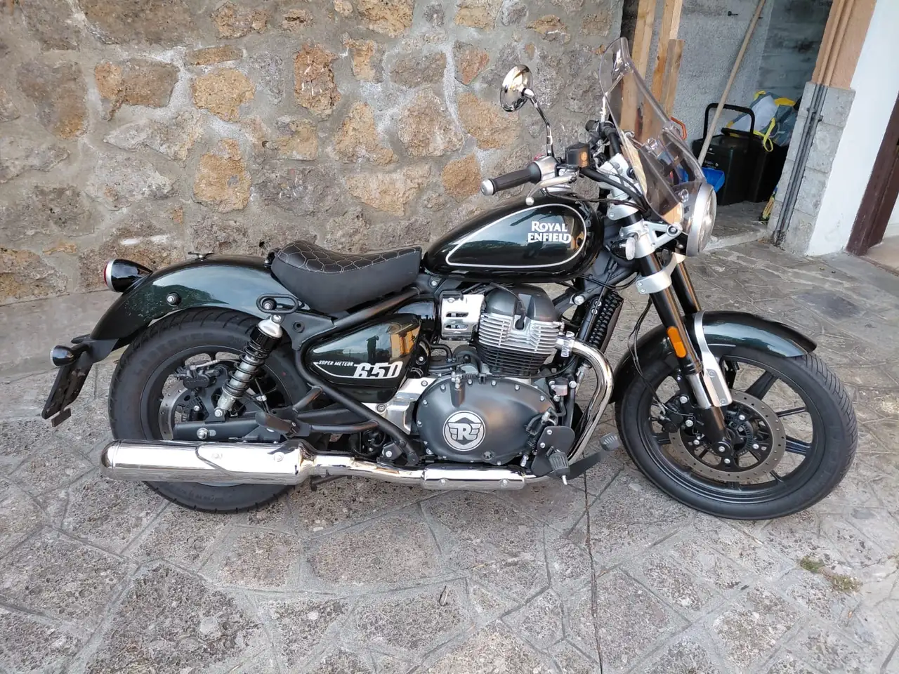 Royal Enfield Super Meteor 650