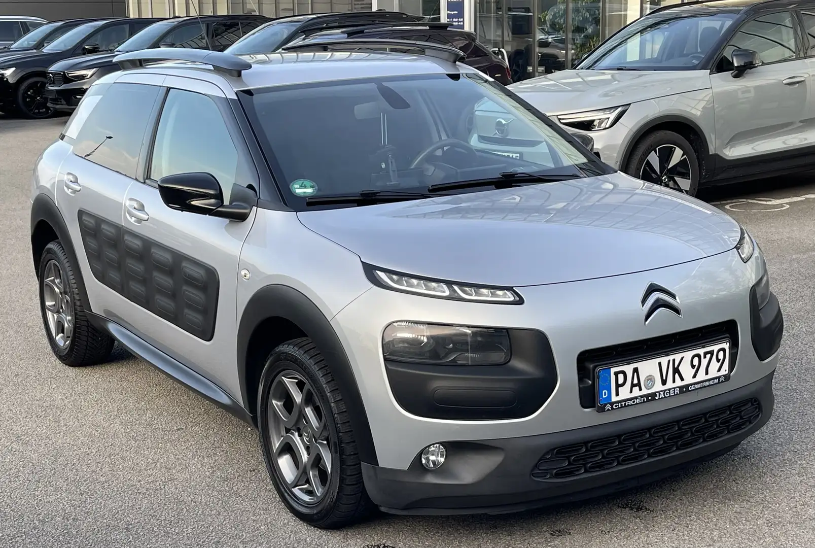 Citroen C4 Cactus BlueHDi 100 Stop&Start Shine Edition - 1