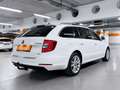 Skoda Superb Combi Elegance Business 2,0 TDI 4x4 DSG *VOLLLE... Weiß - thumbnail 3