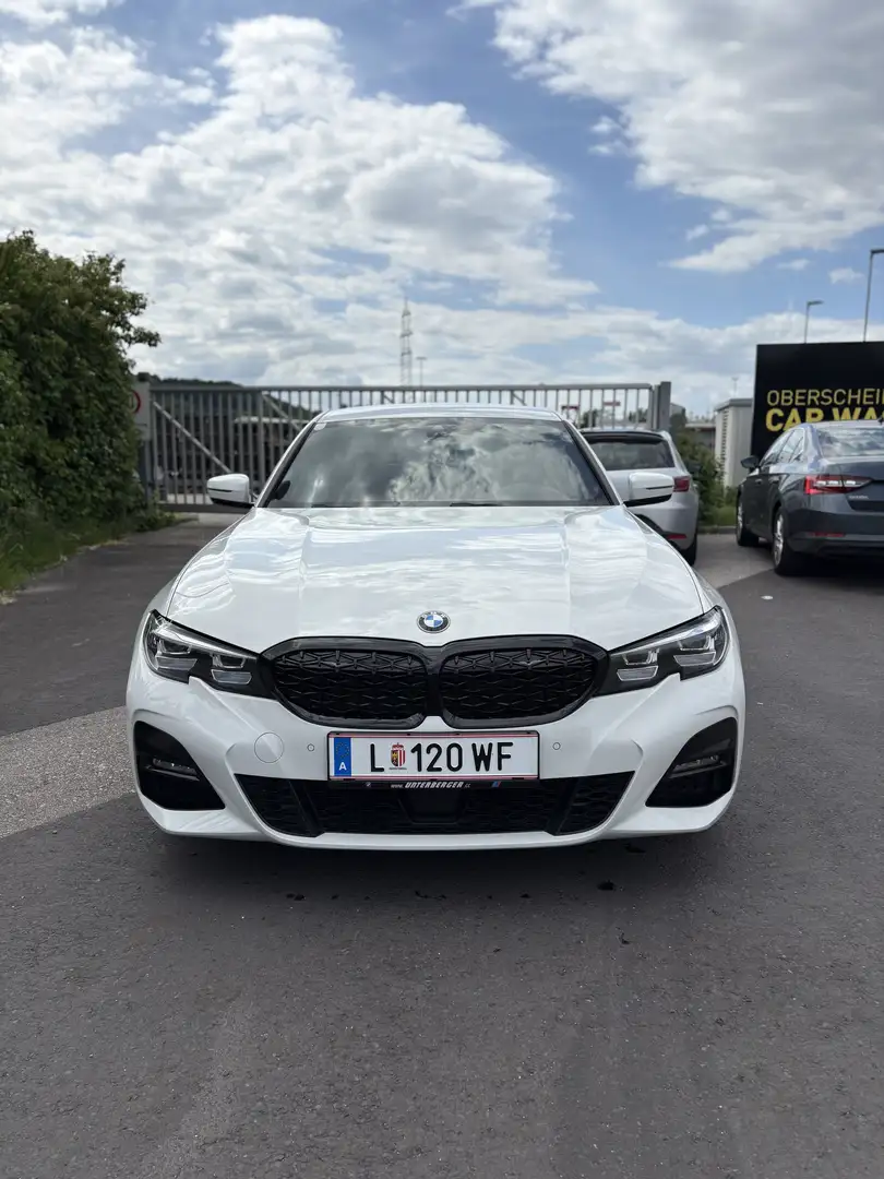 BMW 318 Bmw 318d M-paket (HEAD UP Display) Weiß - 2