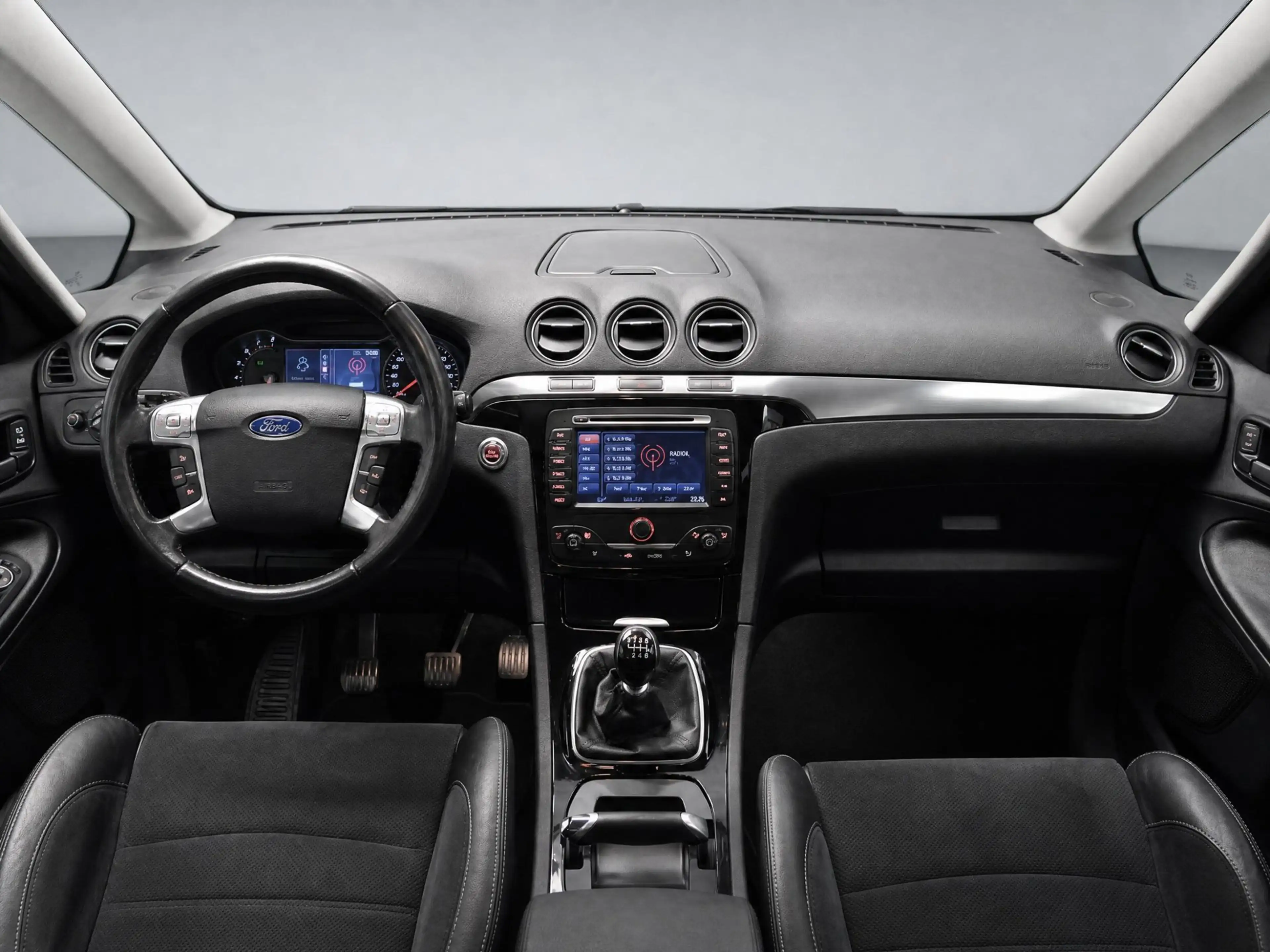 Ford Galaxy 1.6 SCTi Platinum // 7-PERS // PANO // TREKHAAK // — photo 13