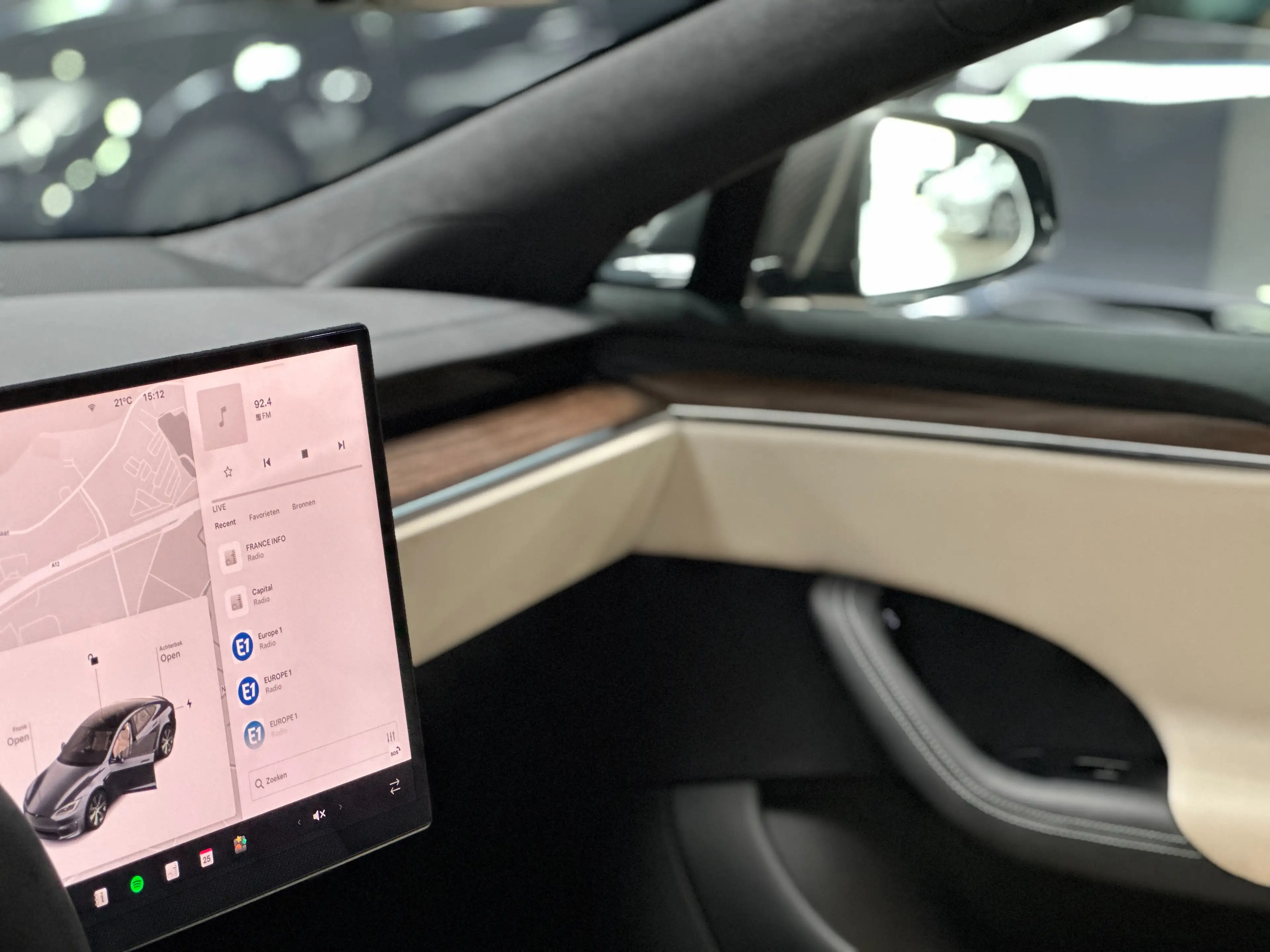 Tesla Model S LONG RANGE DUAL MOTOR - FULL SELF DRIVING — photo 15