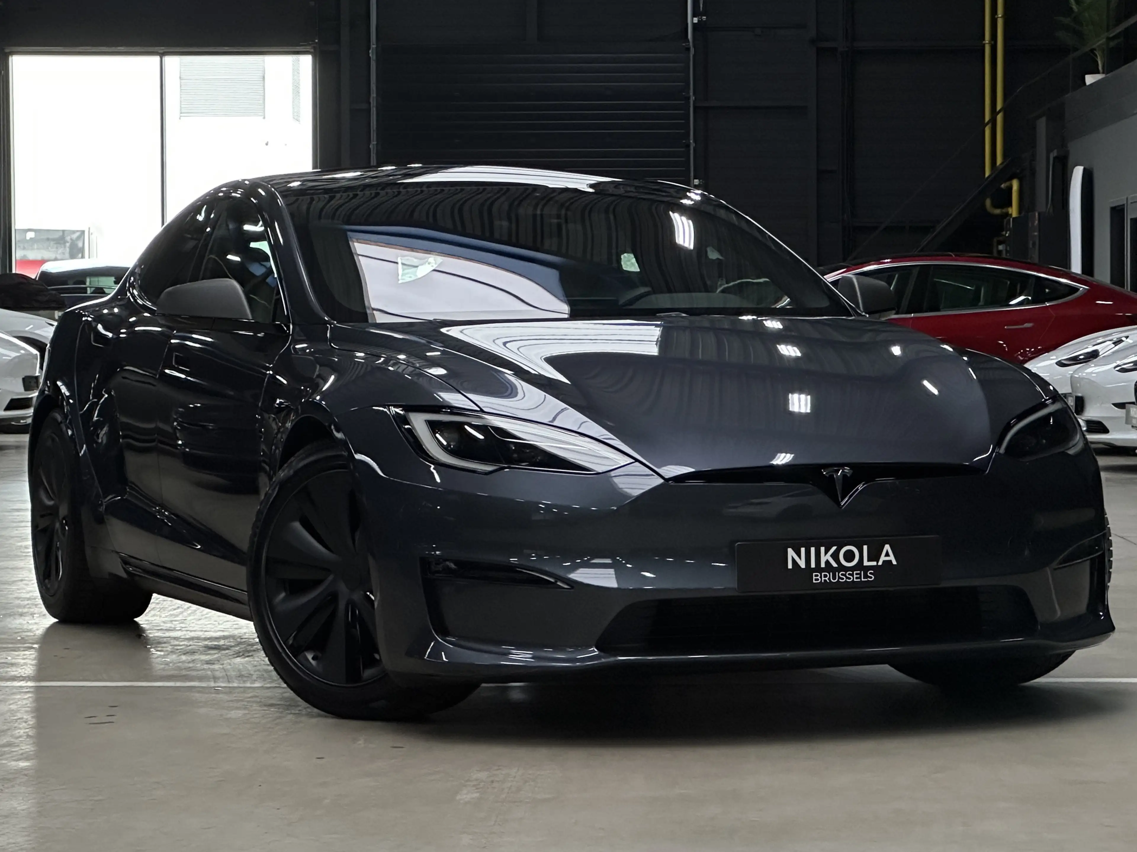 Tesla Model S LONG RANGE DUAL MOTOR - FULL SELF DRIVING