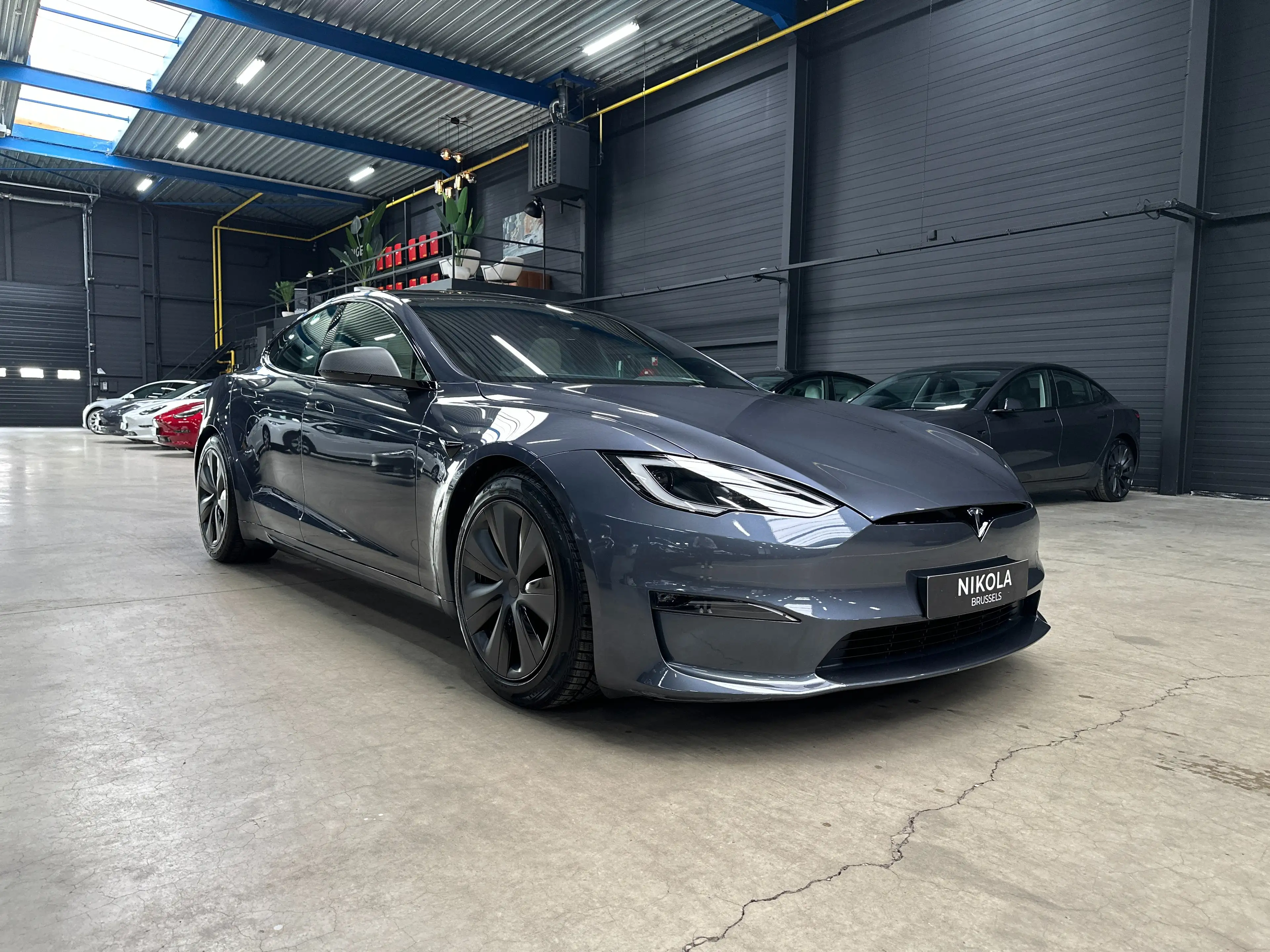 Tesla Model S LONG RANGE DUAL MOTOR - FULL SELF DRIVING — photo 11