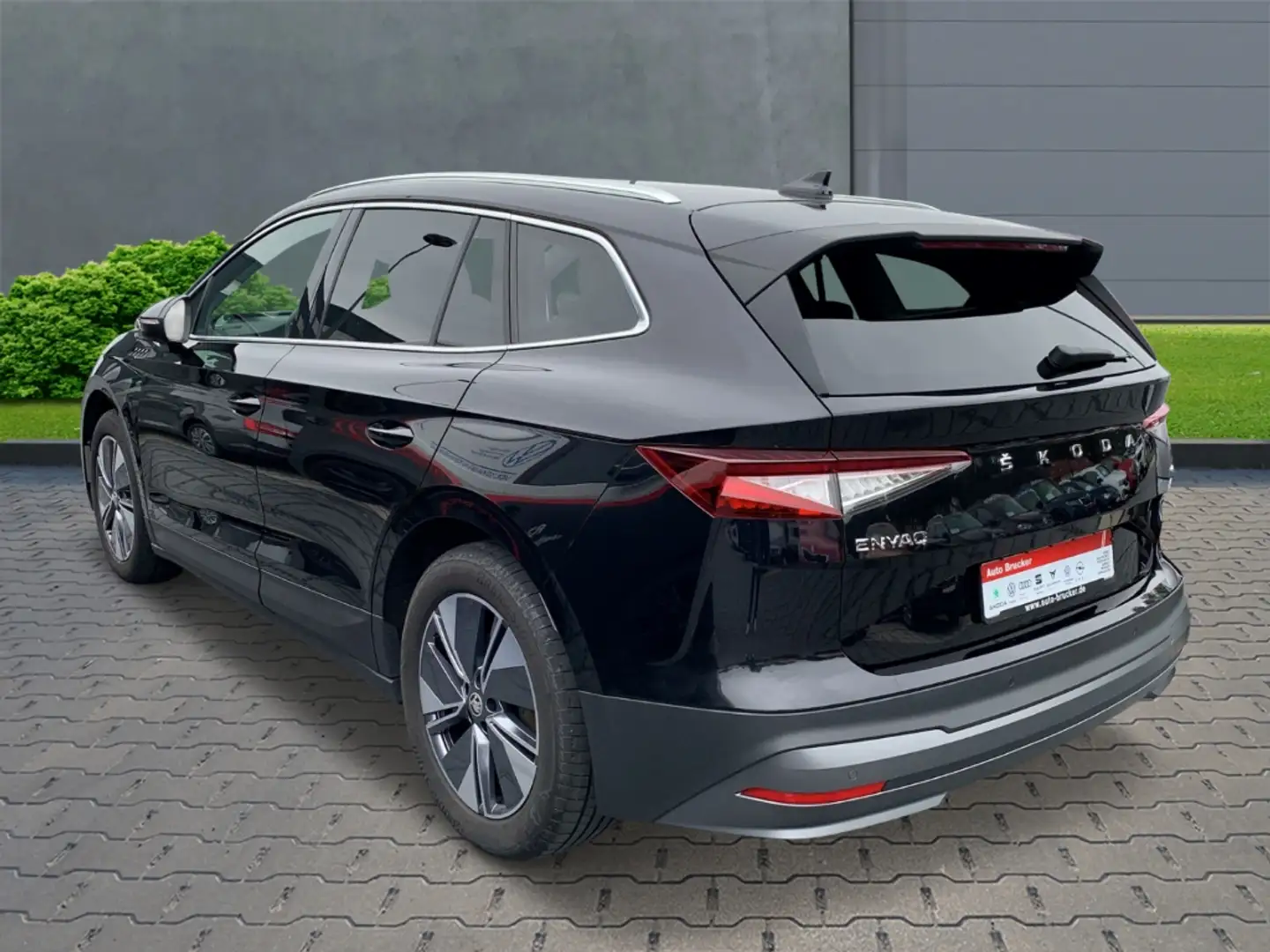 Skoda Enyaq 80 Loft+Navi+Alufelgen+Klimaautomatik+Rückfahrkame Schwarz - 2