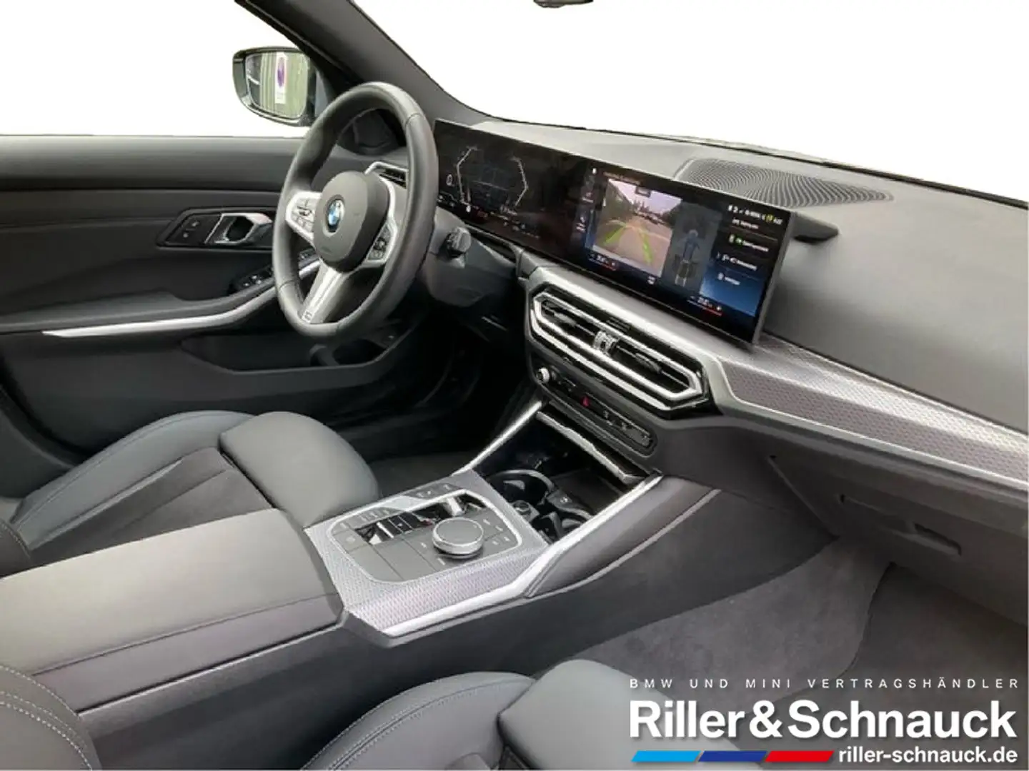 BMW 330 i Touring M Sport ACC+KAM+LED+NAVI+SHZG Grau - 2