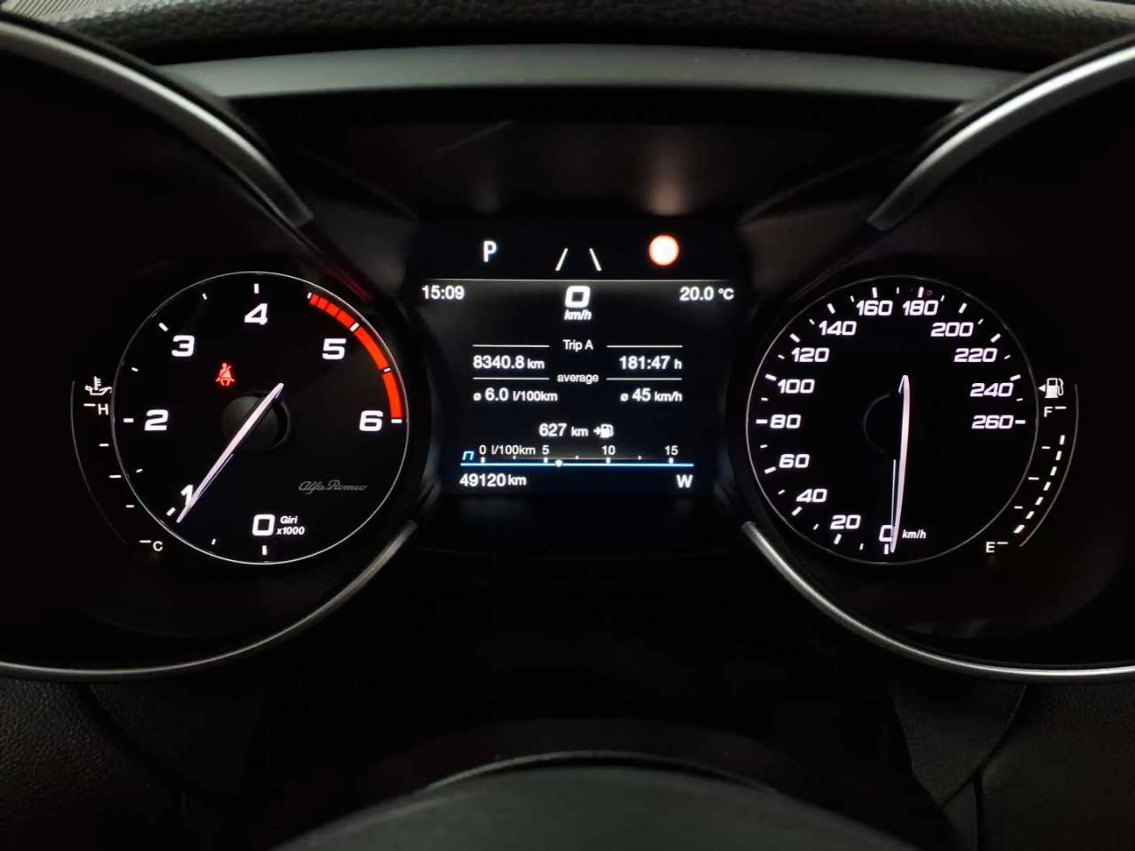 Alfa Romeo Giulia Giulia 2.2 Diesel AT8 Sprint Navi Xenon — photo 11