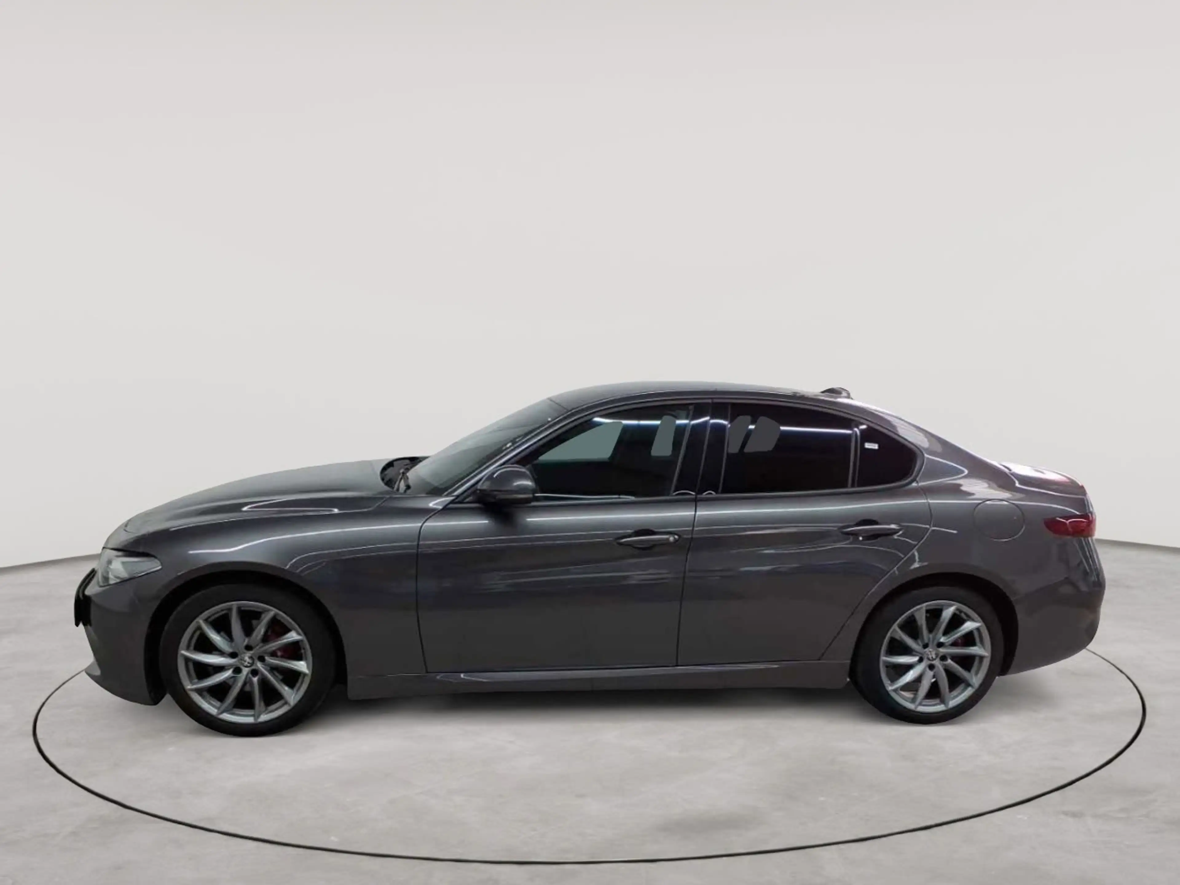 Alfa Romeo Giulia Giulia 2.2 Diesel AT8 Sprint Navi Xenon — photo 6