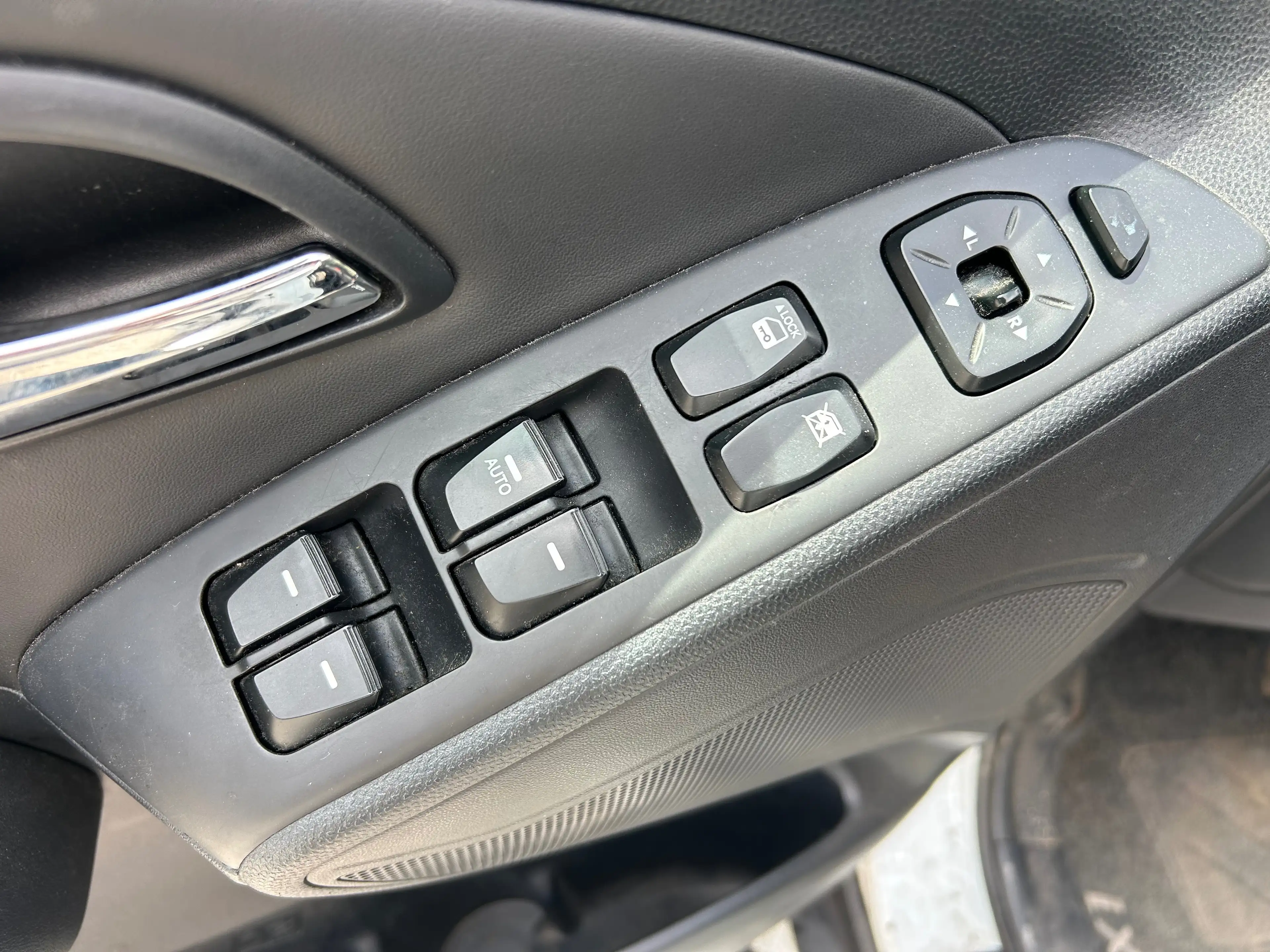 Hyundai iX35 iX35 2.0 CRDi 4WD Executive DPF — photo 14