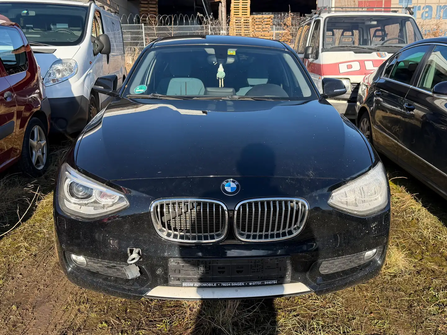 BMW 116 1er (5-Türer) 116i Schwarz - 2