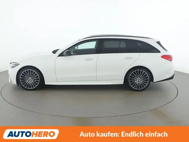 Mercedes-Benz C-Class view 3