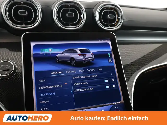 Mercedes-Benz C-Class view 25