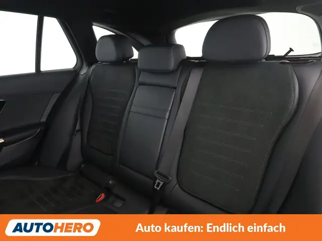 Mercedes-Benz C-Class view 14