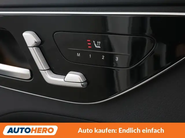 Mercedes-Benz C-Class view 28