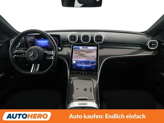 Mercedes-Benz C-Class view 12