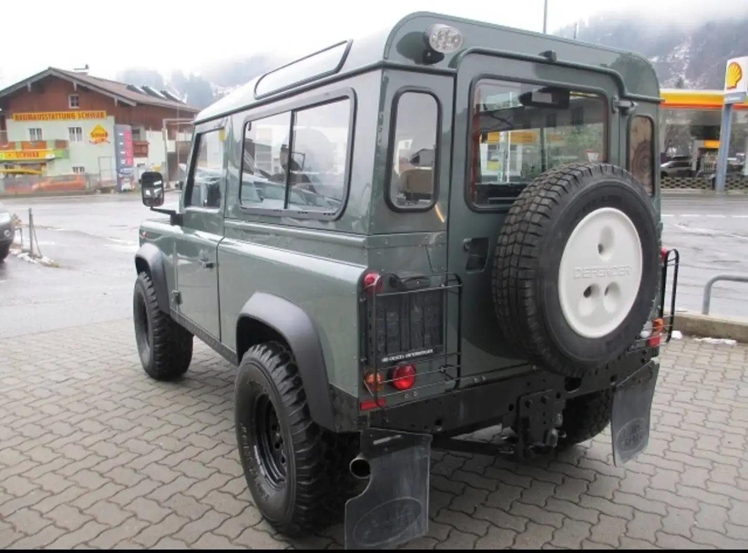 Land Rover Defender Defender 90" Td SW E SUV Grün - 1