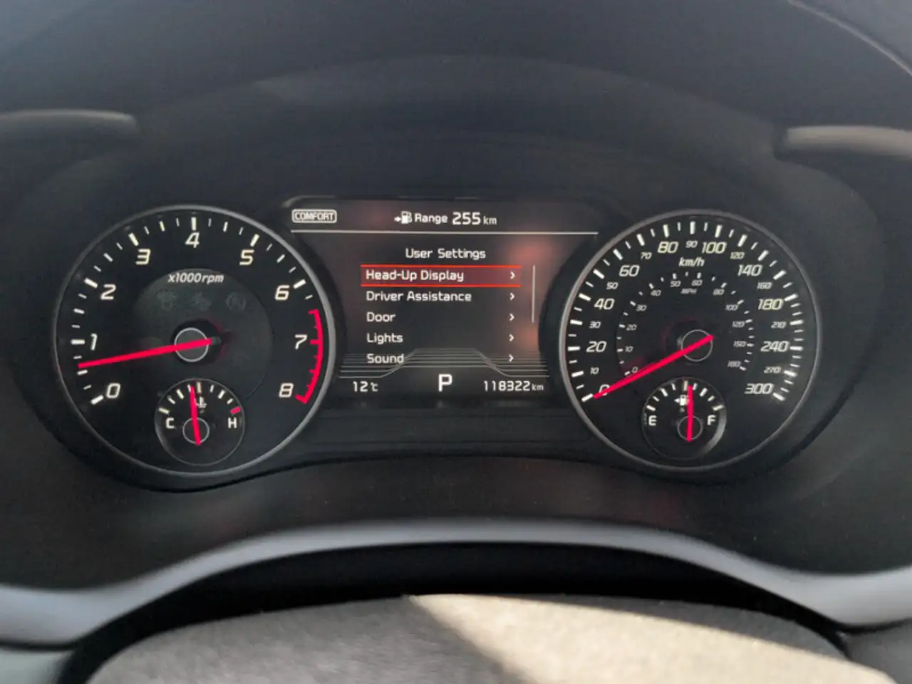Kia Stinger снимка Kia Stinger