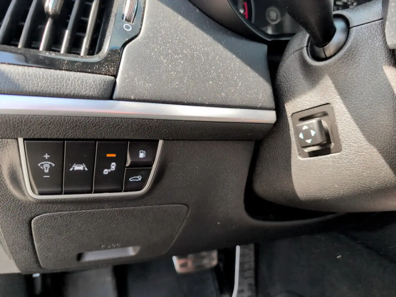 Kia Stinger снимка Kia Stinger