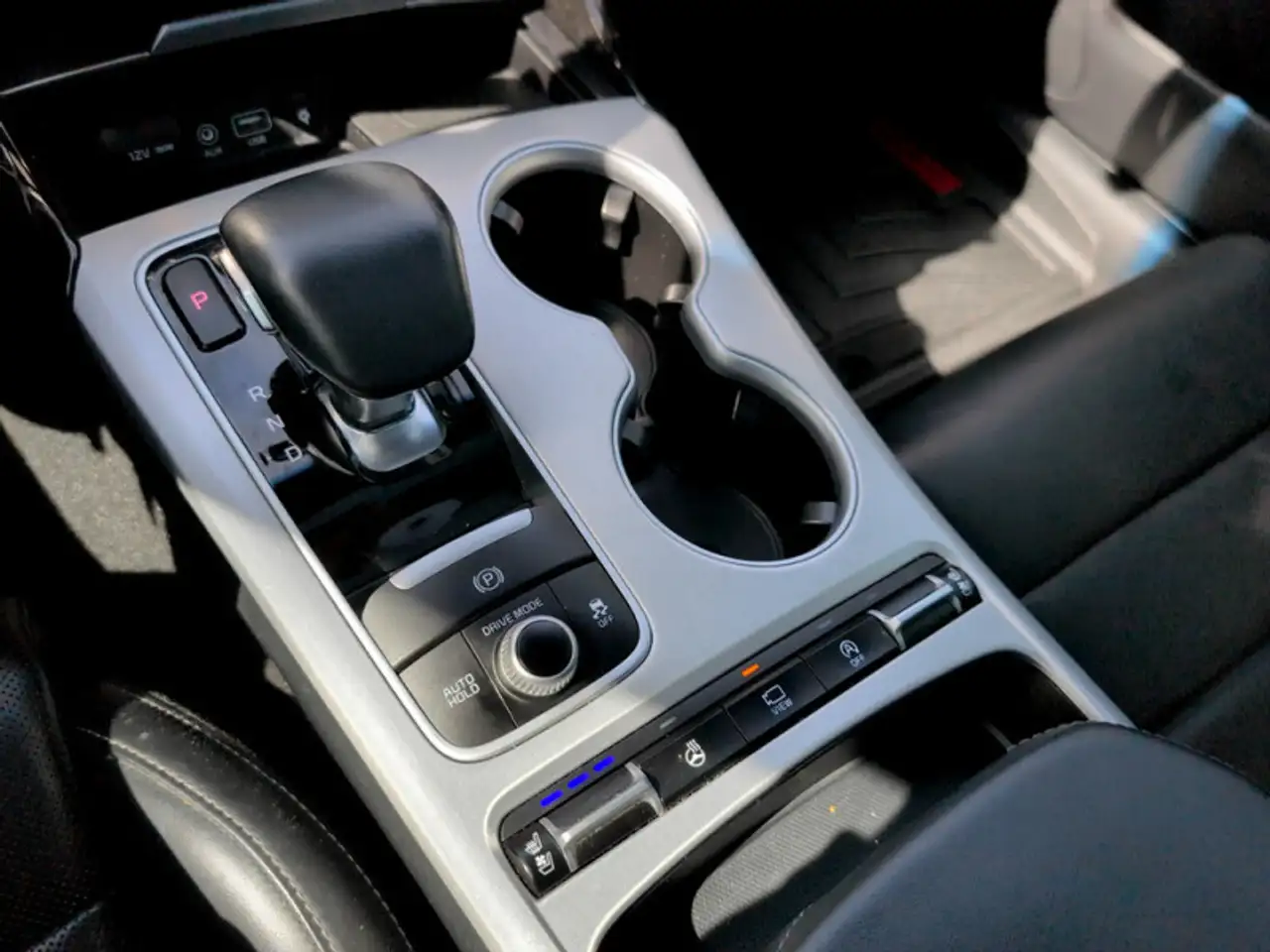 Kia Stinger снимка Kia Stinger