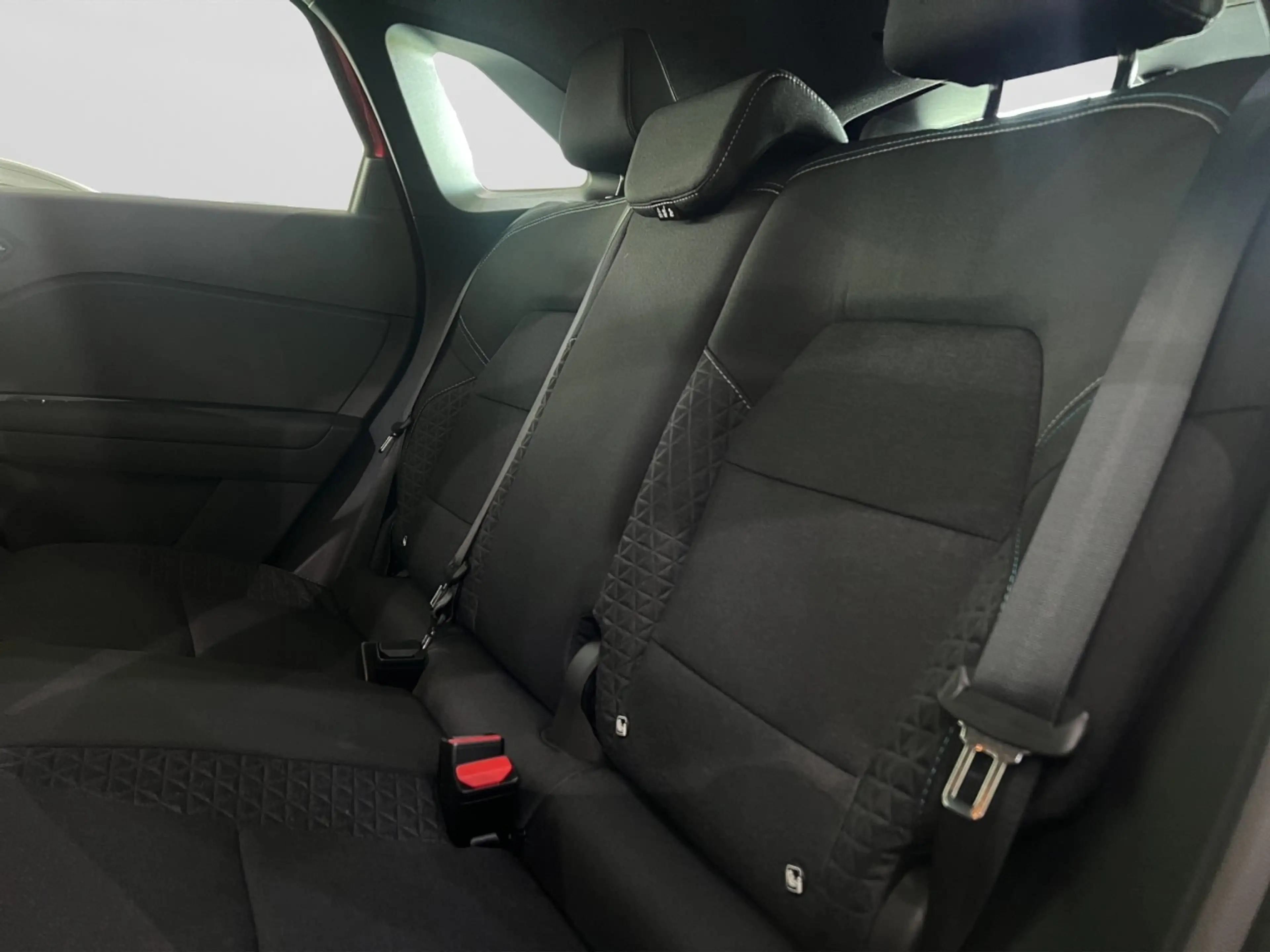 Renault Symbioz Evolution Mild Hybrid 140 EDC Klima Navi — photo 14