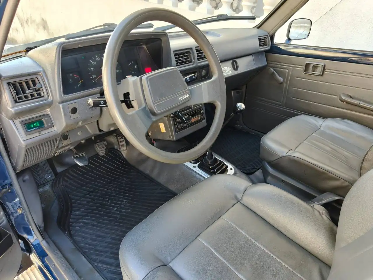Toyota Hilux LN 65 - 4 porte – 4x4, foto 7