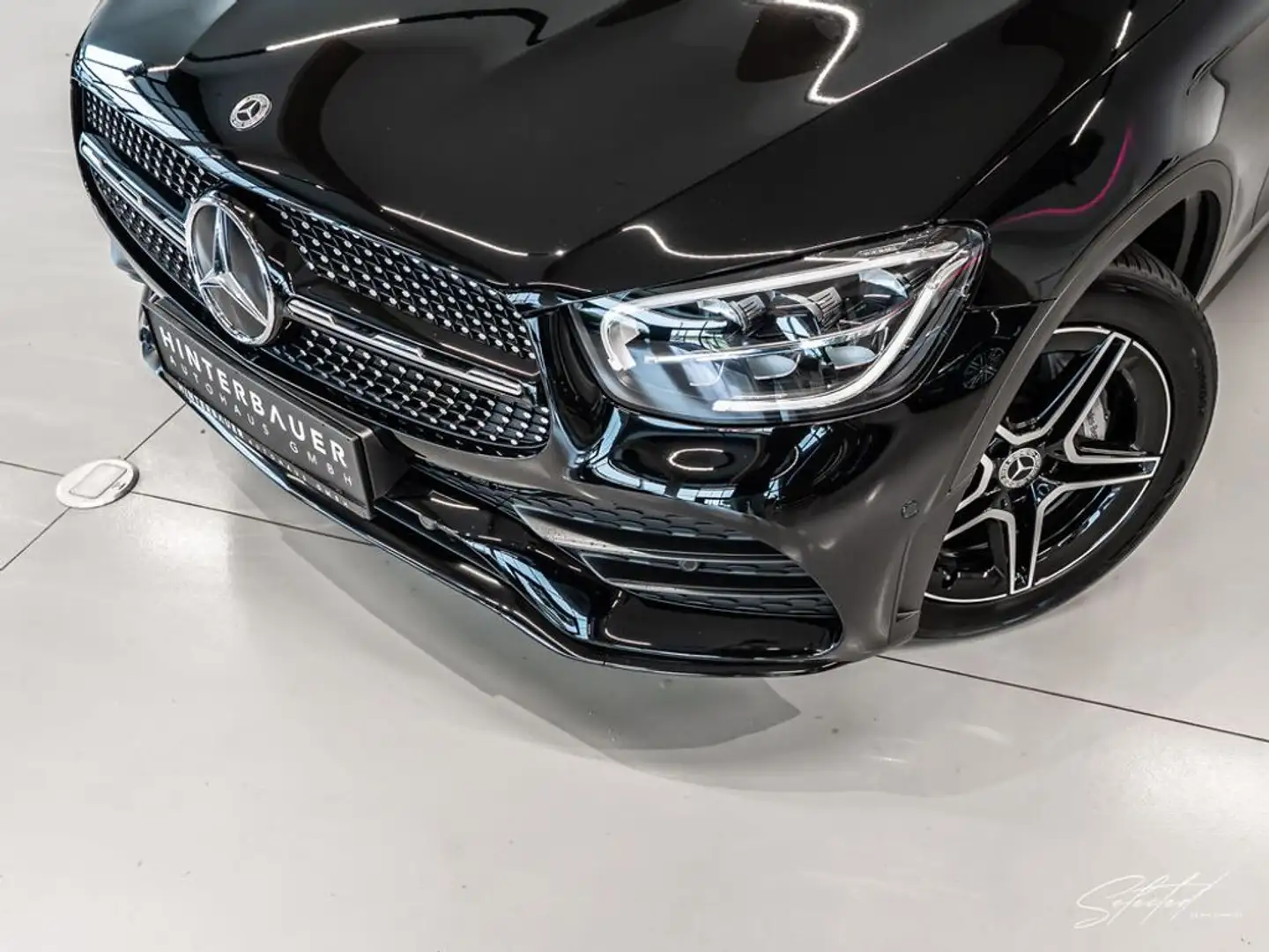 Mercedes-Benz GLC 200 d 4Matic AMG-LINE*NIGHT-PAKET*BURMESTER*LED Negru - 2