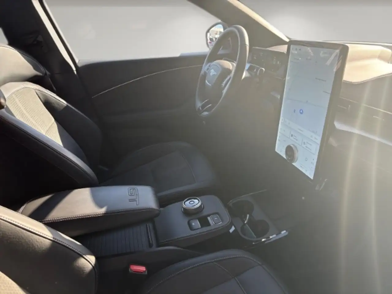 Ford Mustang Mach-E GT AWD Klima/ Leder/B&O Soundsystem/ Panoramadach, миниатюра 15